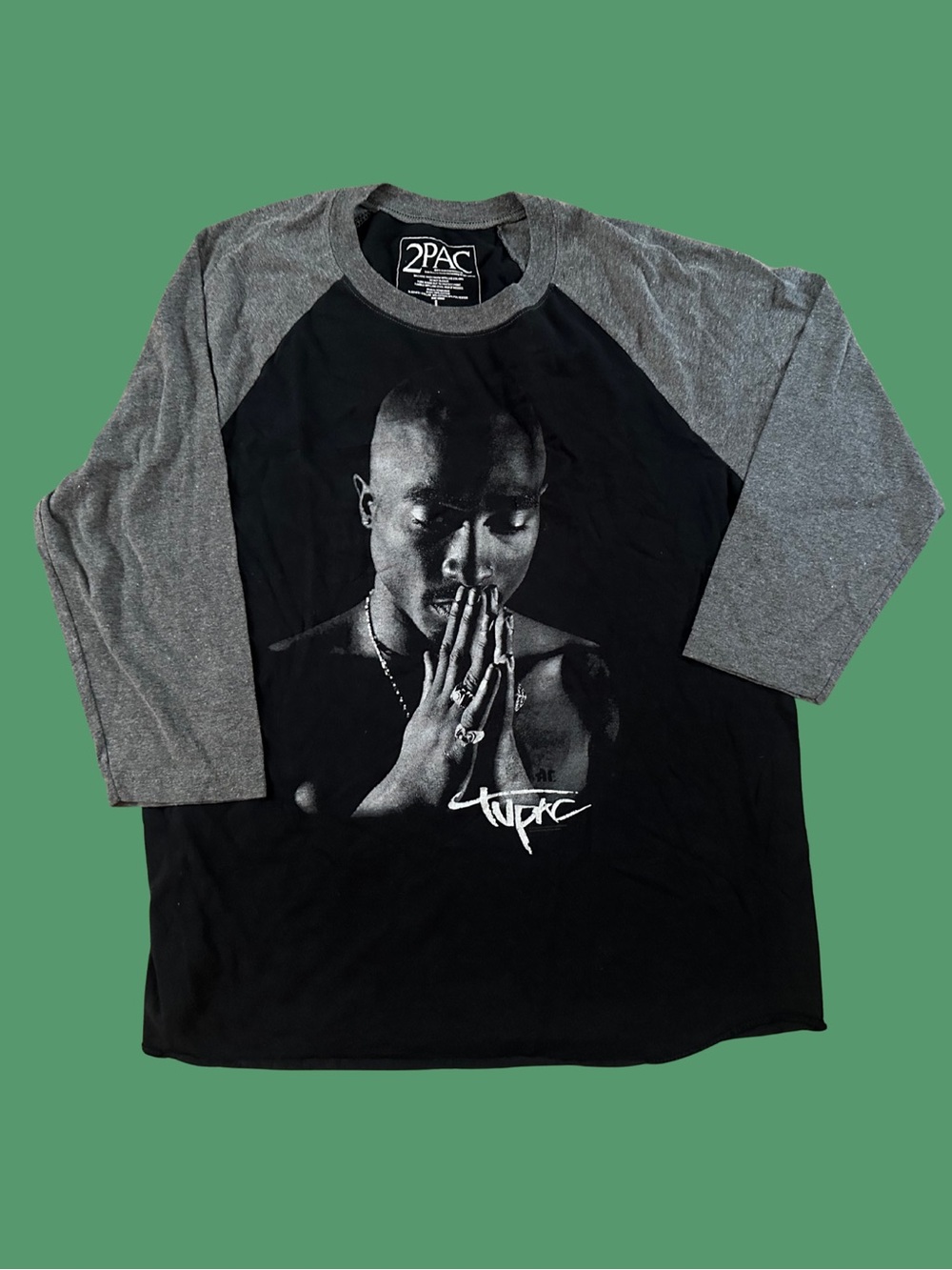 2Pac Raglan Graphic Baseball Tee - Black & Gray